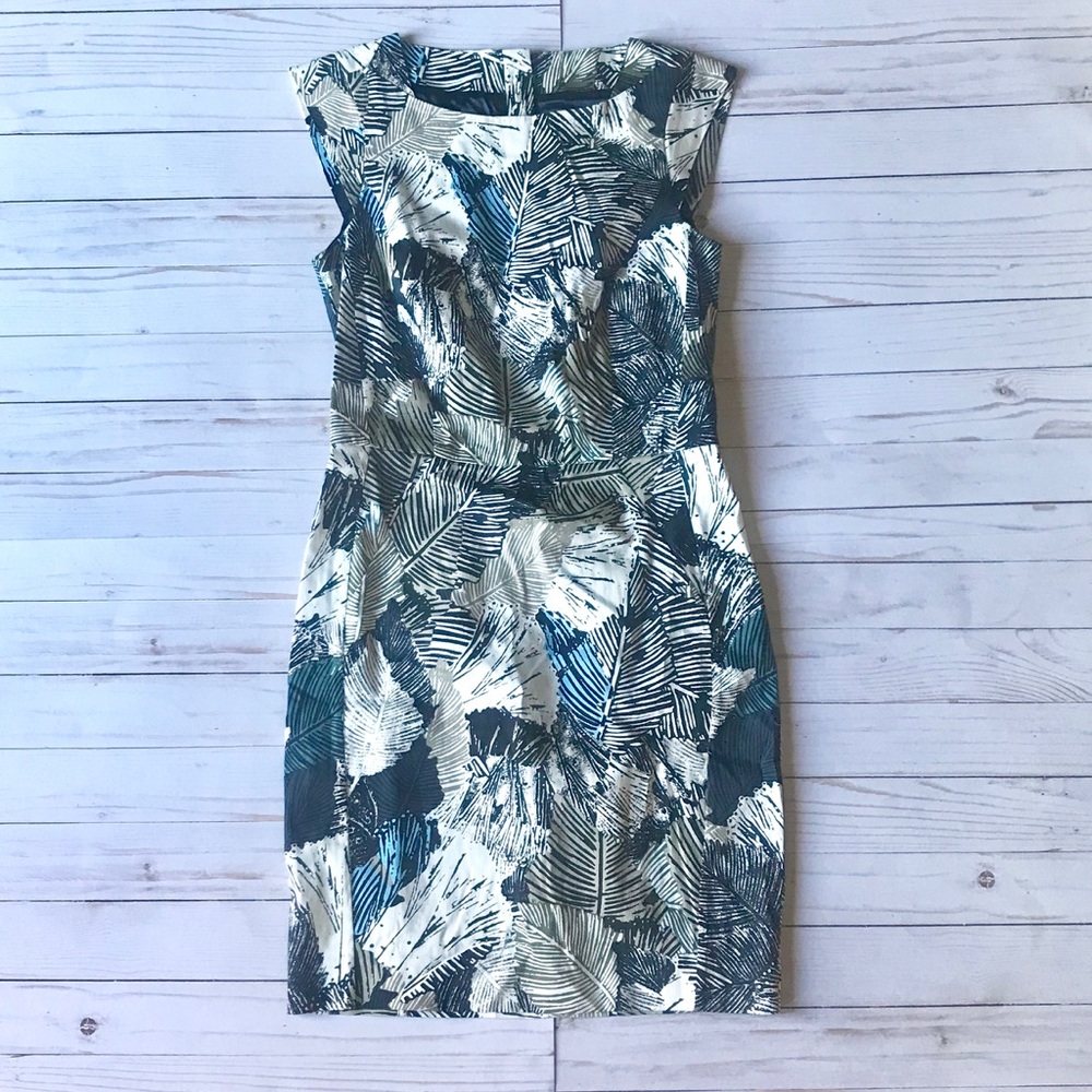 French connection Leaf printed dress